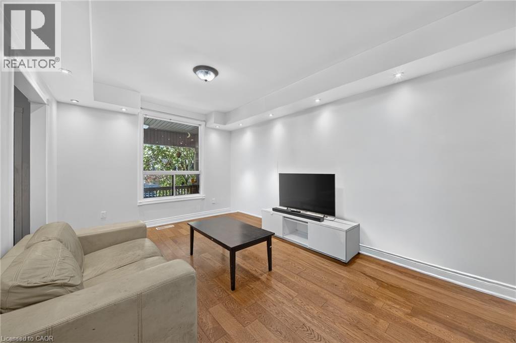 109 Gladstone Avenue, Hamilton, Ontario  L8M 2H8 - Photo 6 - 40858699