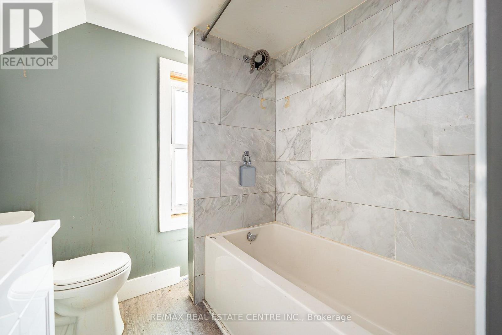 2 West Pearl Street, St. Thomas, Ontario  N5P 2N8 - Photo 15 - X13720074