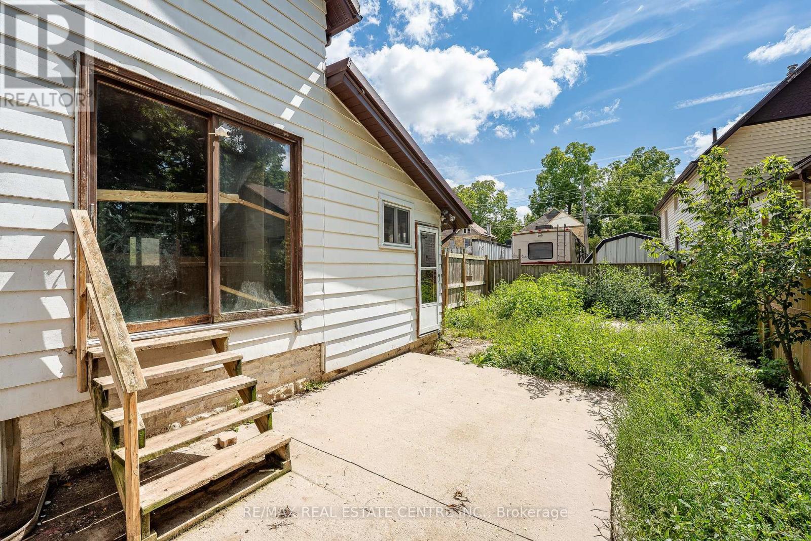 2 West Pearl Street, St. Thomas, Ontario  N5P 2N8 - Photo 19 - X13720074