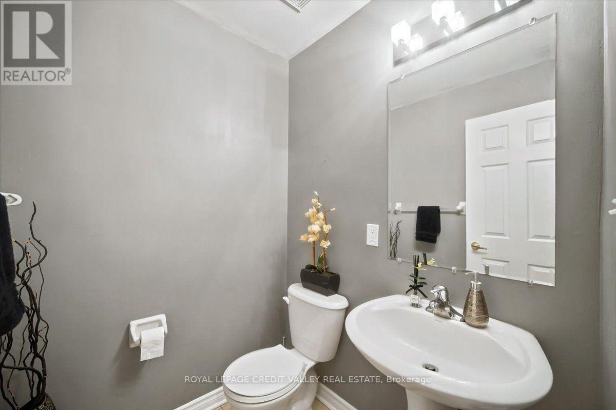 55 - 1250 St. Martins Drive, Pickering, Ontario  L1W 1J3 - Photo 12 - E13719544