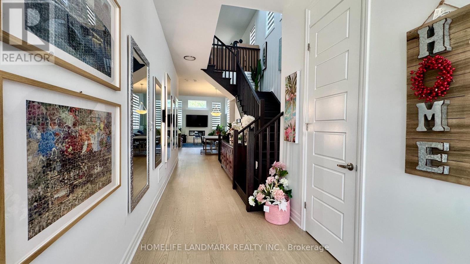 1187 Onyx Trail, Oakville, Ontario  L6H 8A6 - Photo 2 - W13637862