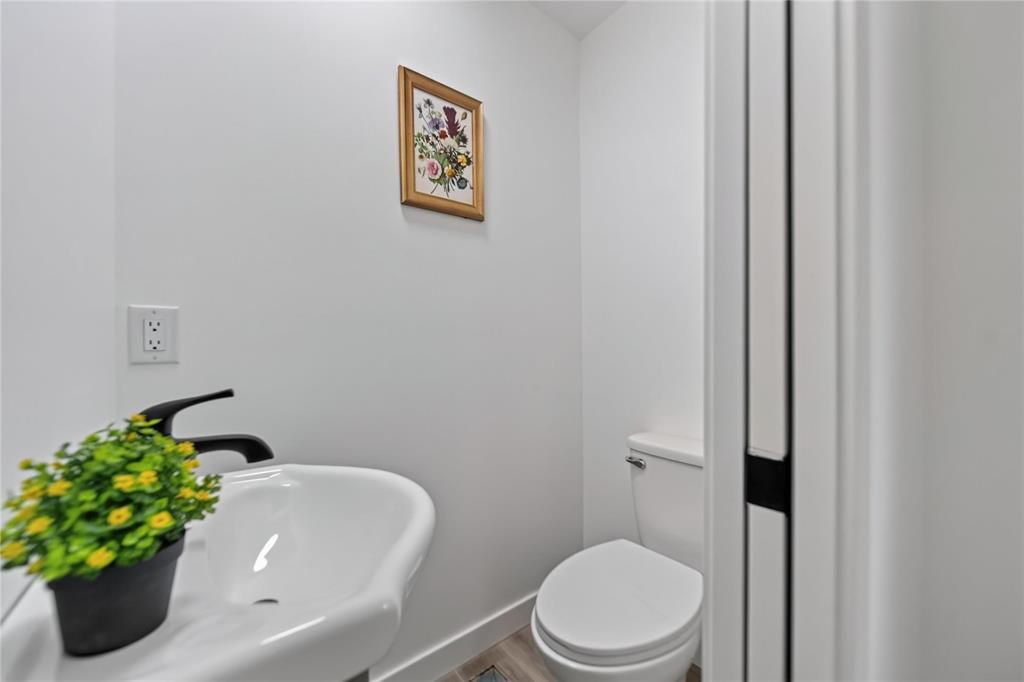 6 James Carleton Drive, Winnipeg, Manitoba  R2P 0T5 - Photo 17 - 202621449
