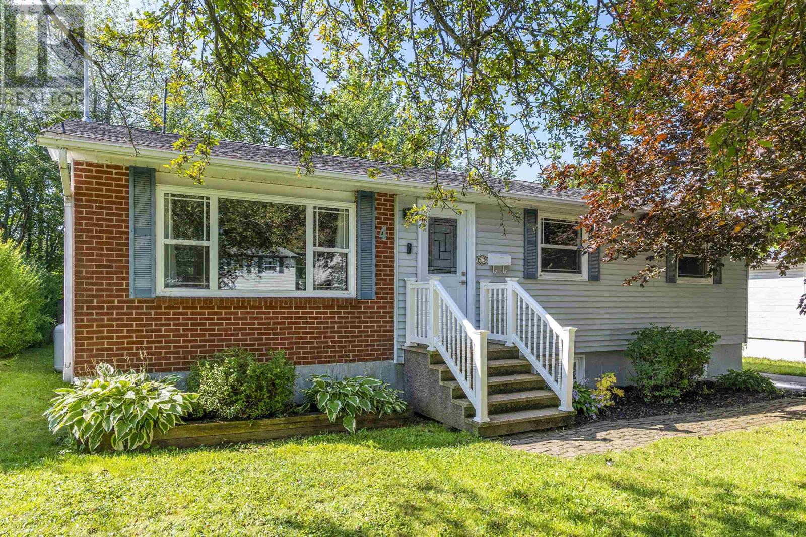 4 Clysdale Drive, Woodlawn, Nova Scotia