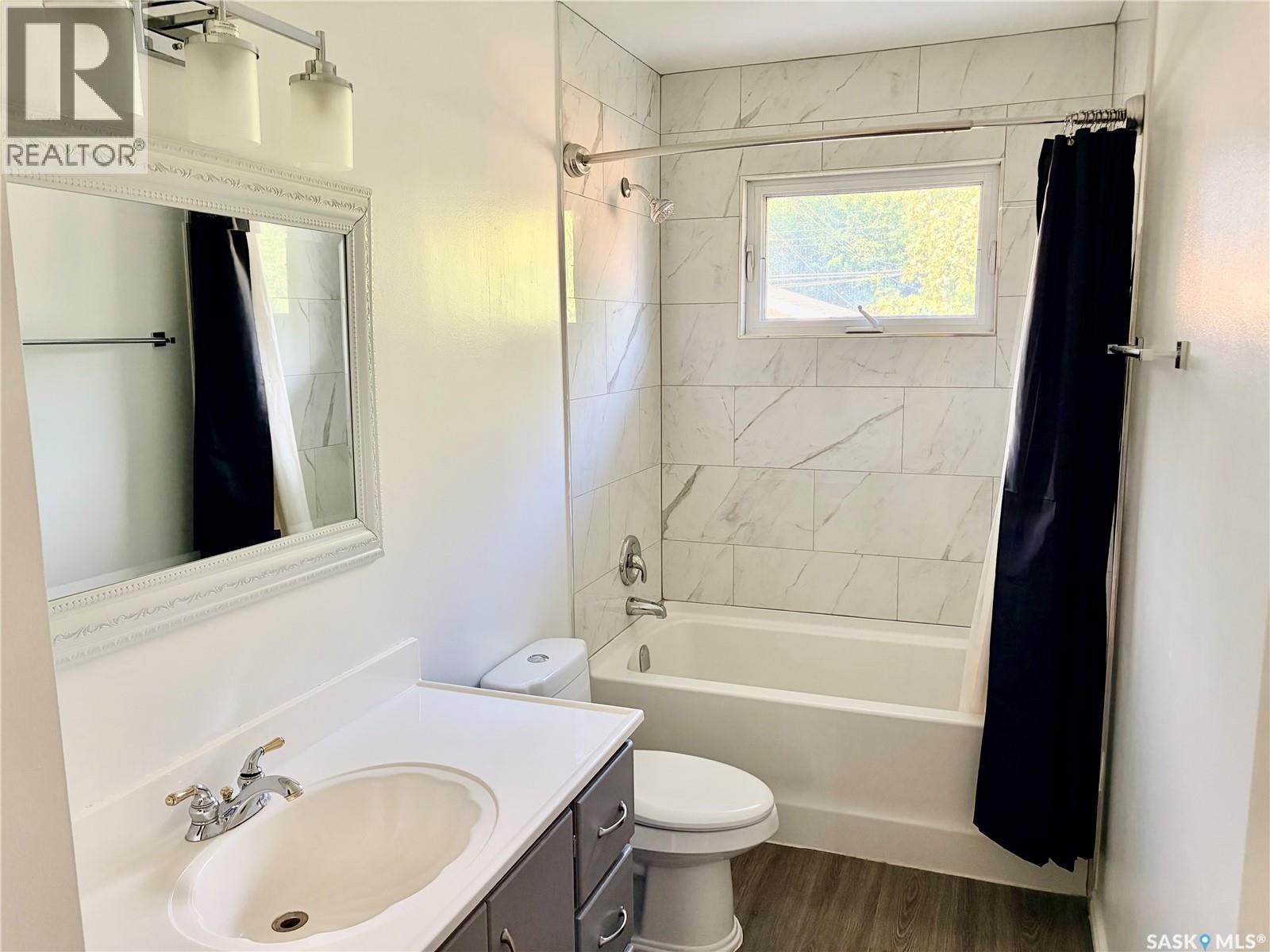 445 Winnipeg Avenue S, Saskatoon, Saskatchewan  S7M 3M6 - Photo 18 - SK046793
