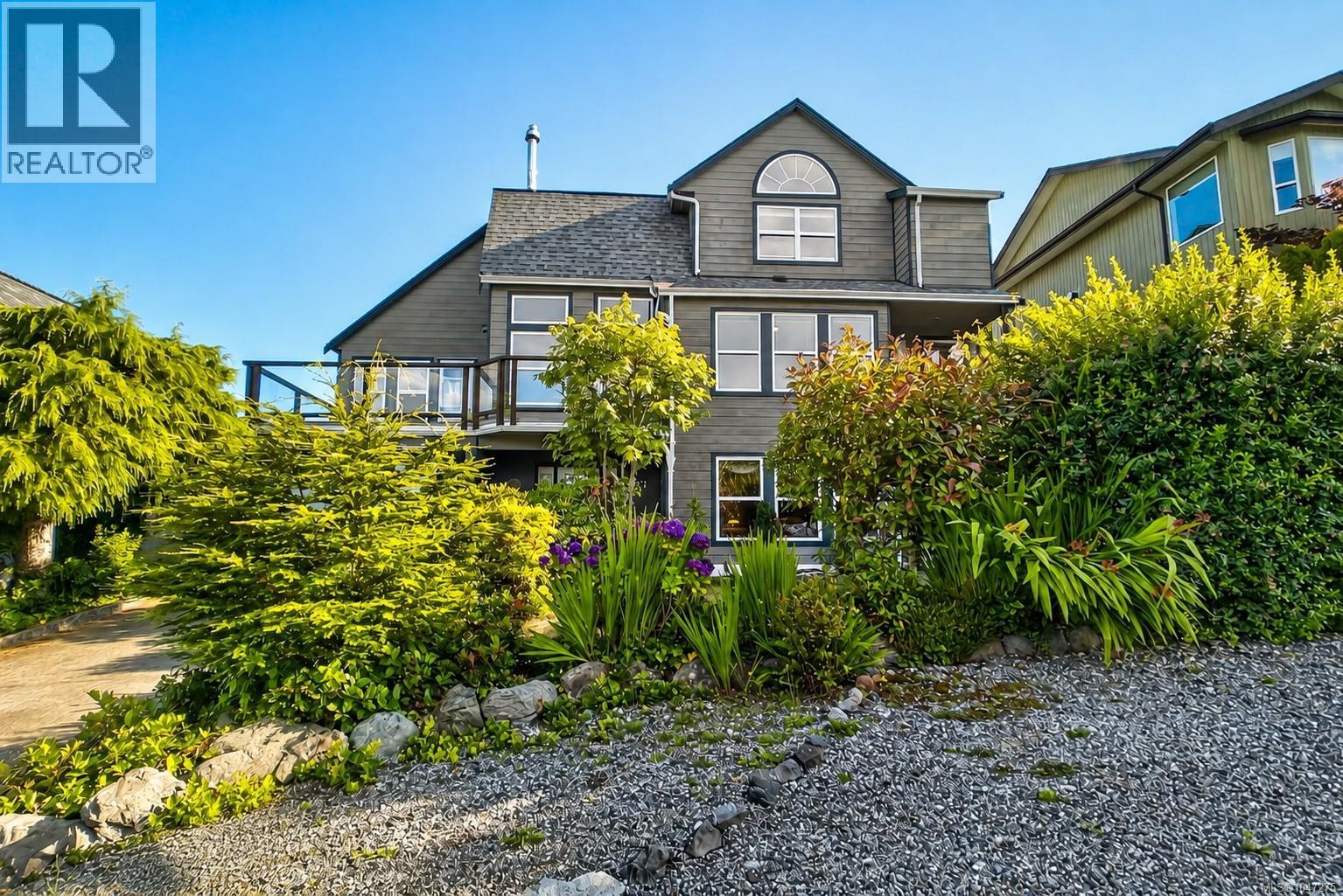 607 Pfeiffer Cres, Tofino, British Columbia  V0R 2Z0 - Photo 71 - 1047275