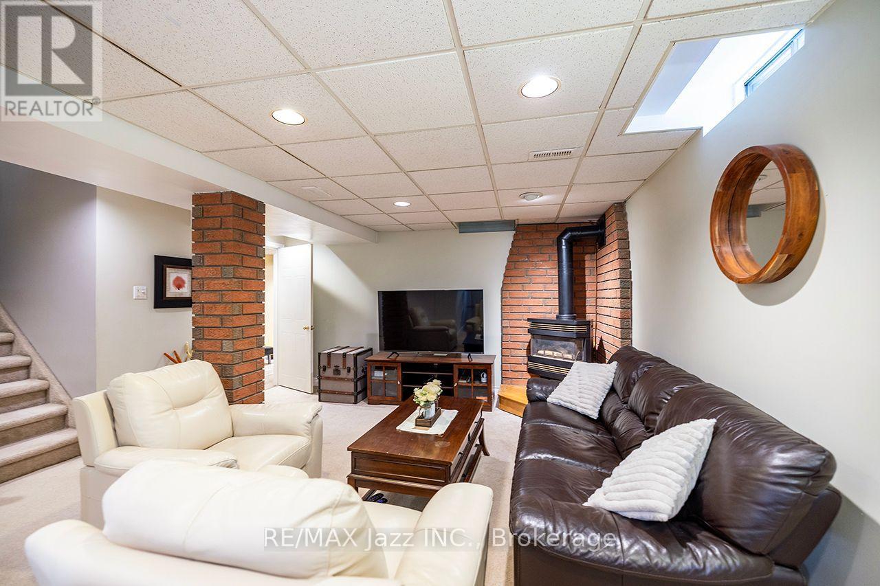 23 Meredith Court, Clarington, Ontario  L1E 2V9 - Photo 28 - E13720214