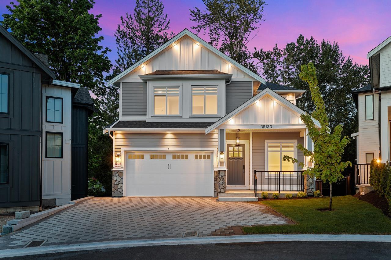 4 35133 Christina Place, Abbotsford, British Columbia  V2S 8H1 - Photo 2 - R3077598