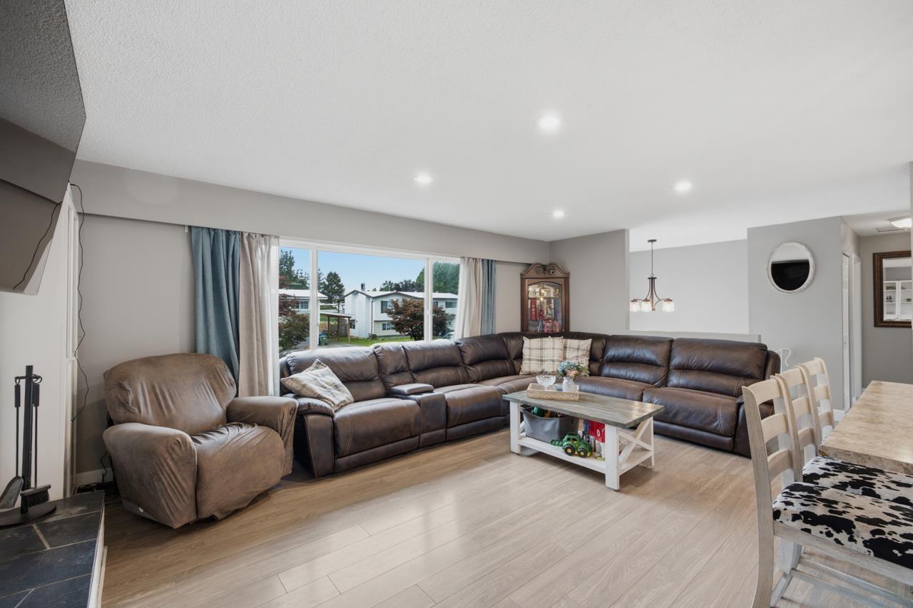 8762 Cornwall Crescent, Chilliwack Proper South, Chilliwack, British Columbia  V2P 7E6 - Photo 5 - R3141940