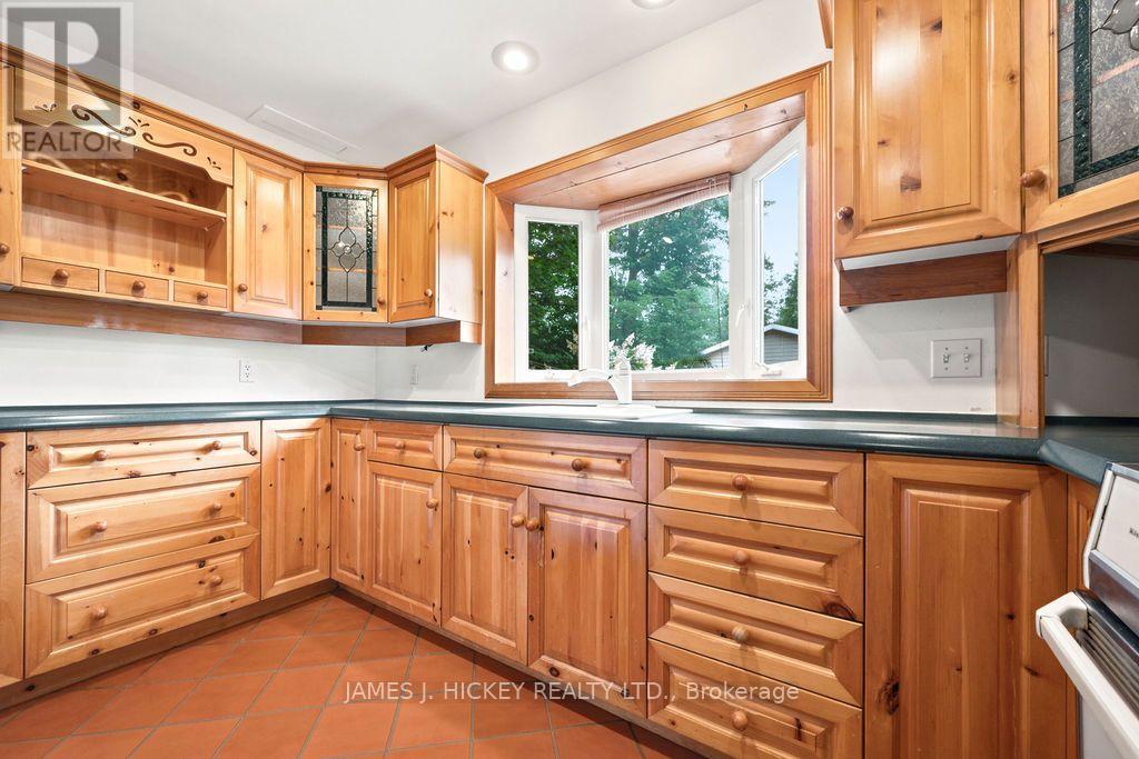 18 Silvie Street, Deep River, Ontario  K0J 1P0 - Photo 12 - X13720210