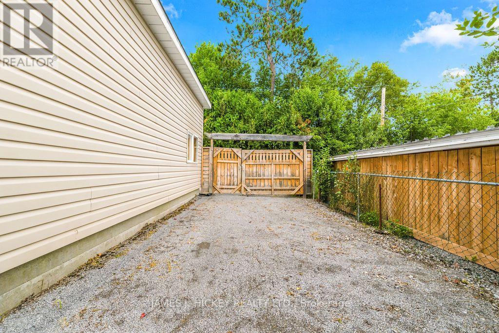 18 Silvie Street, Deep River, Ontario  K0J 1P0 - Photo 42 - X13720210