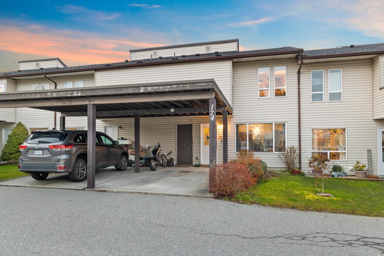 174 2844 273 Street, Langley, British Columbia  V4W 3S7 - Photo 2 - R3112099