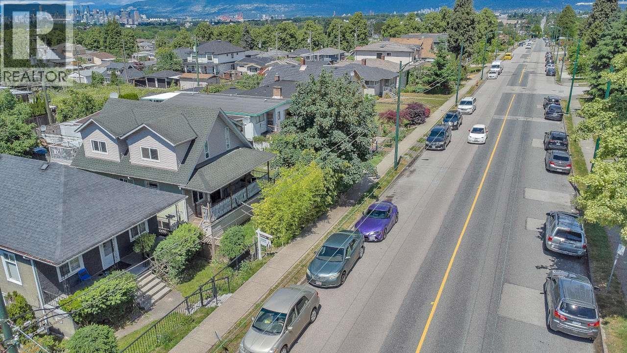 4265 Slocan Street, Vancouver, British Columbia V5R 1Z2 - Photo 3 - R3136202