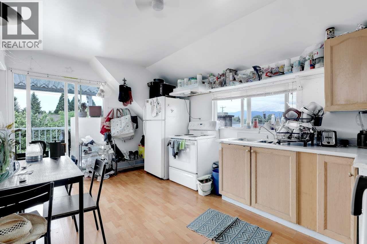 4265 Slocan Street, Vancouver, British Columbia V5R 1Z2 - Photo 14 - R3136202