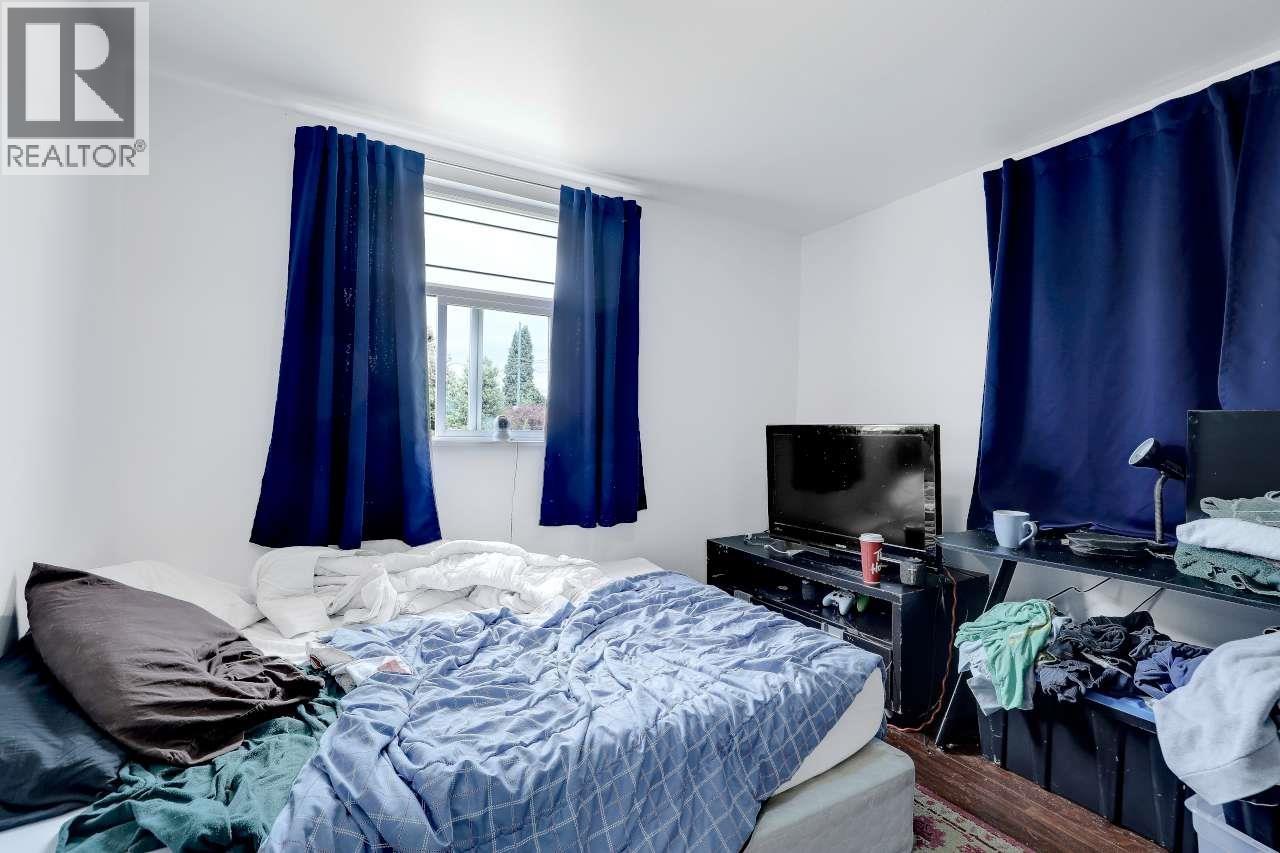 4265 Slocan Street, Vancouver, British Columbia V5R 1Z2 - Photo 11 - R3136202