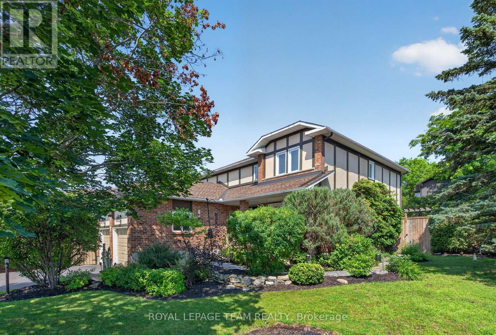 11 Fessenden Way, Ottawa, Ontario  K2L 3L1 - Photo 2 - X13720212