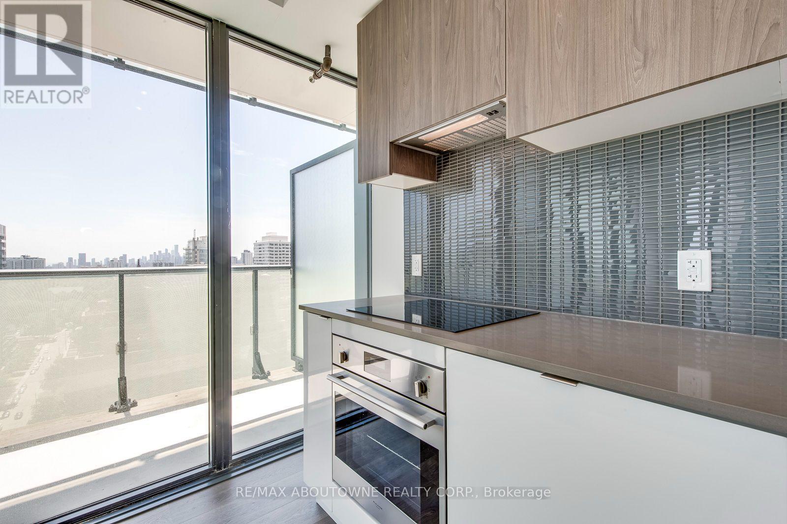 2010 - 161 Roehampton Avenue, Toronto, Ontario  M4P 0C8 - Photo 13 - C13720170