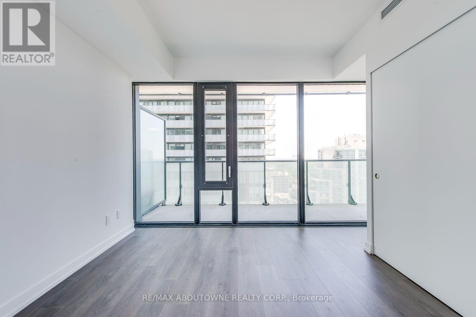 2010 - 161 Roehampton Avenue, Toronto, Ontario  M4P 0C8 - Photo 18 - C13720170