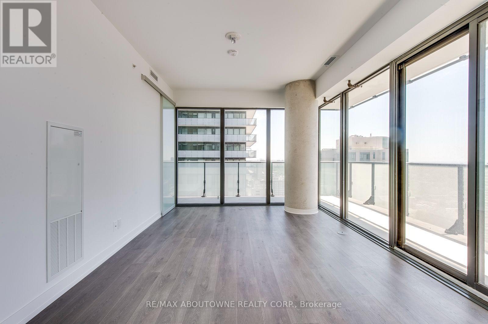 2010 - 161 Roehampton Avenue, Toronto, Ontario  M4P 0C8 - Photo 6 - C13720170