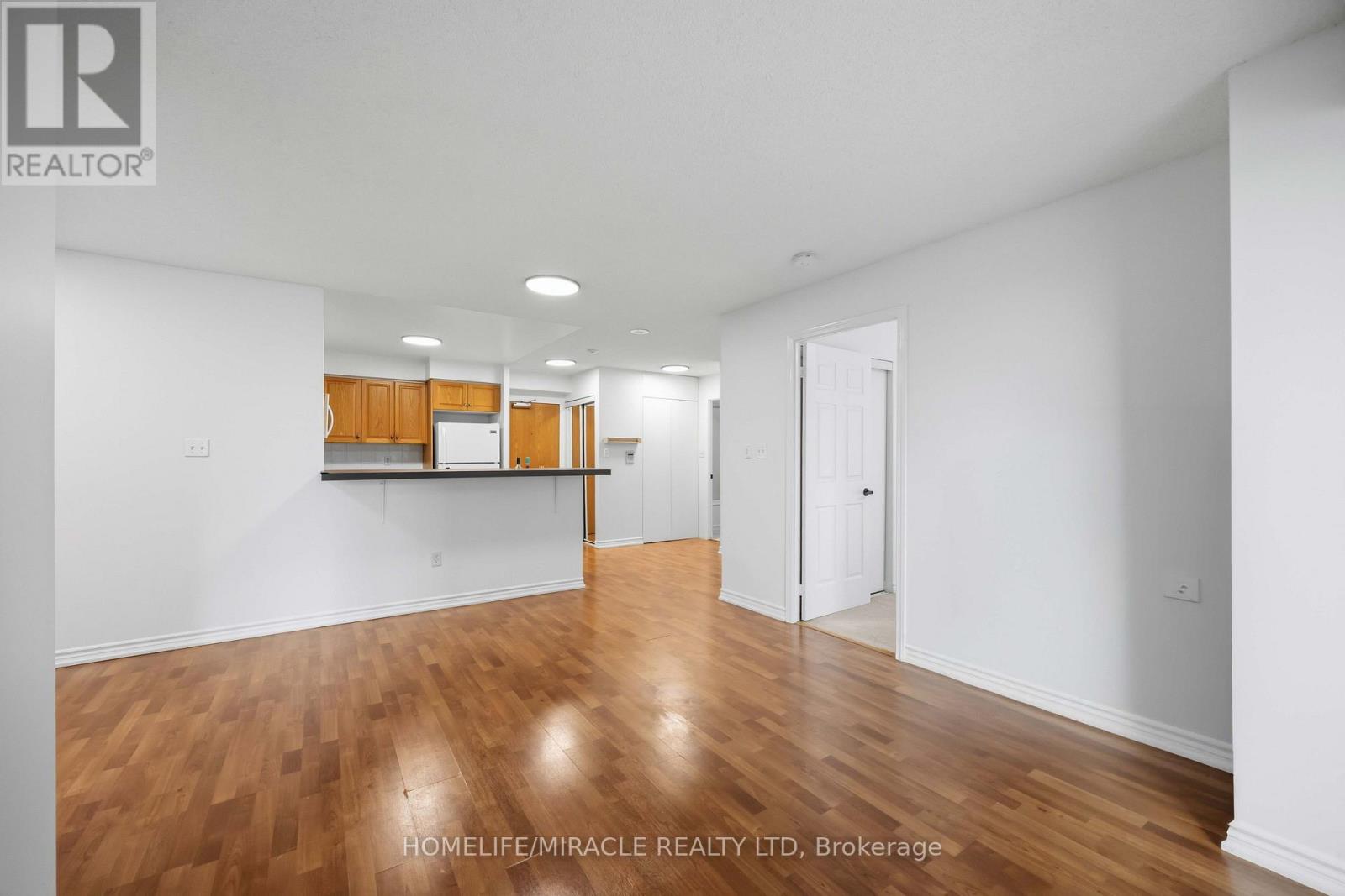 1010 - 7 Lorraine Drive, Toronto, Ontario  M2N 7H2 - Photo 18 - C13720174