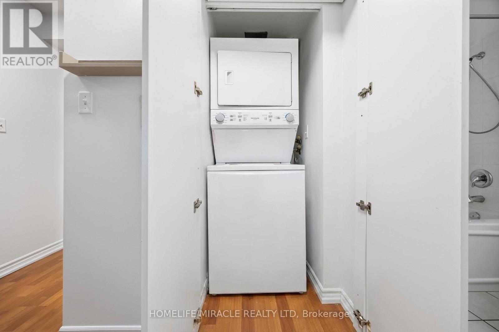 1010 - 7 Lorraine Drive, Toronto, Ontario  M2N 7H2 - Photo 30 - C13720174