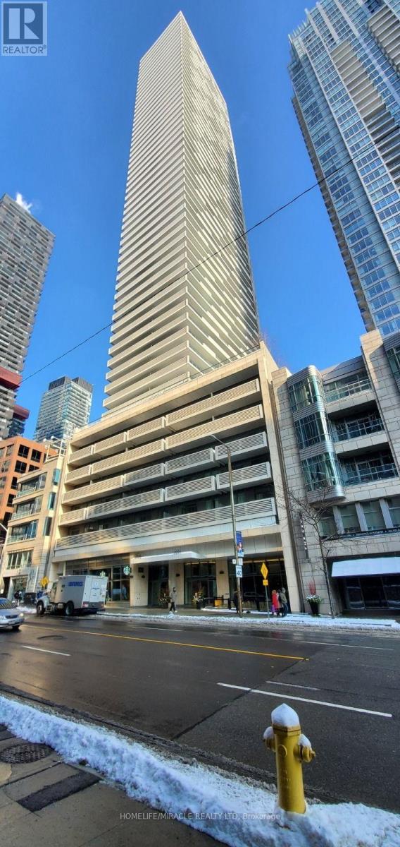 1609 - 2221 Yonge Street, Toronto, Ontario  M4S 2B5 - Photo 1 - C13720222