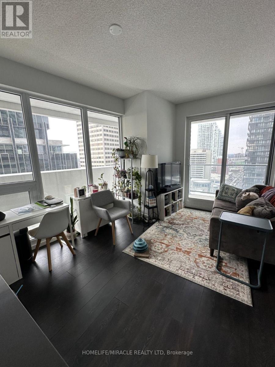 1609 - 2221 Yonge Street, Toronto, Ontario  M4S 2B5 - Photo 3 - C13720222