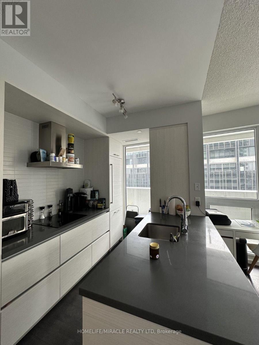 1609 - 2221 Yonge Street, Toronto, Ontario  M4S 2B5 - Photo 4 - C13720222