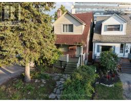 9 EAST ROAD, Toronto, Ontario