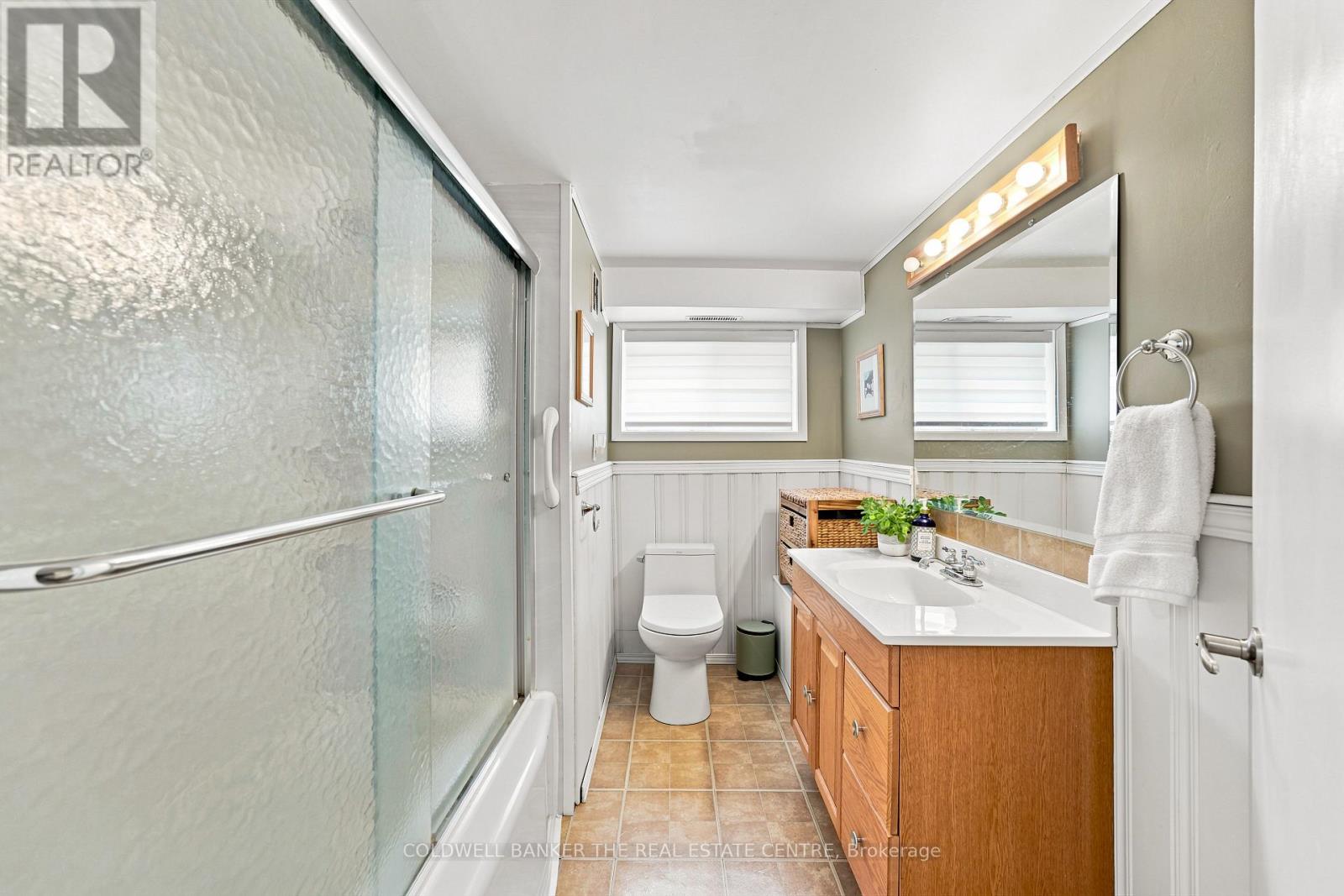 15 Presley Avenue, Toronto, Ontario  M1L 3P4 - Photo 24 - E13720200
