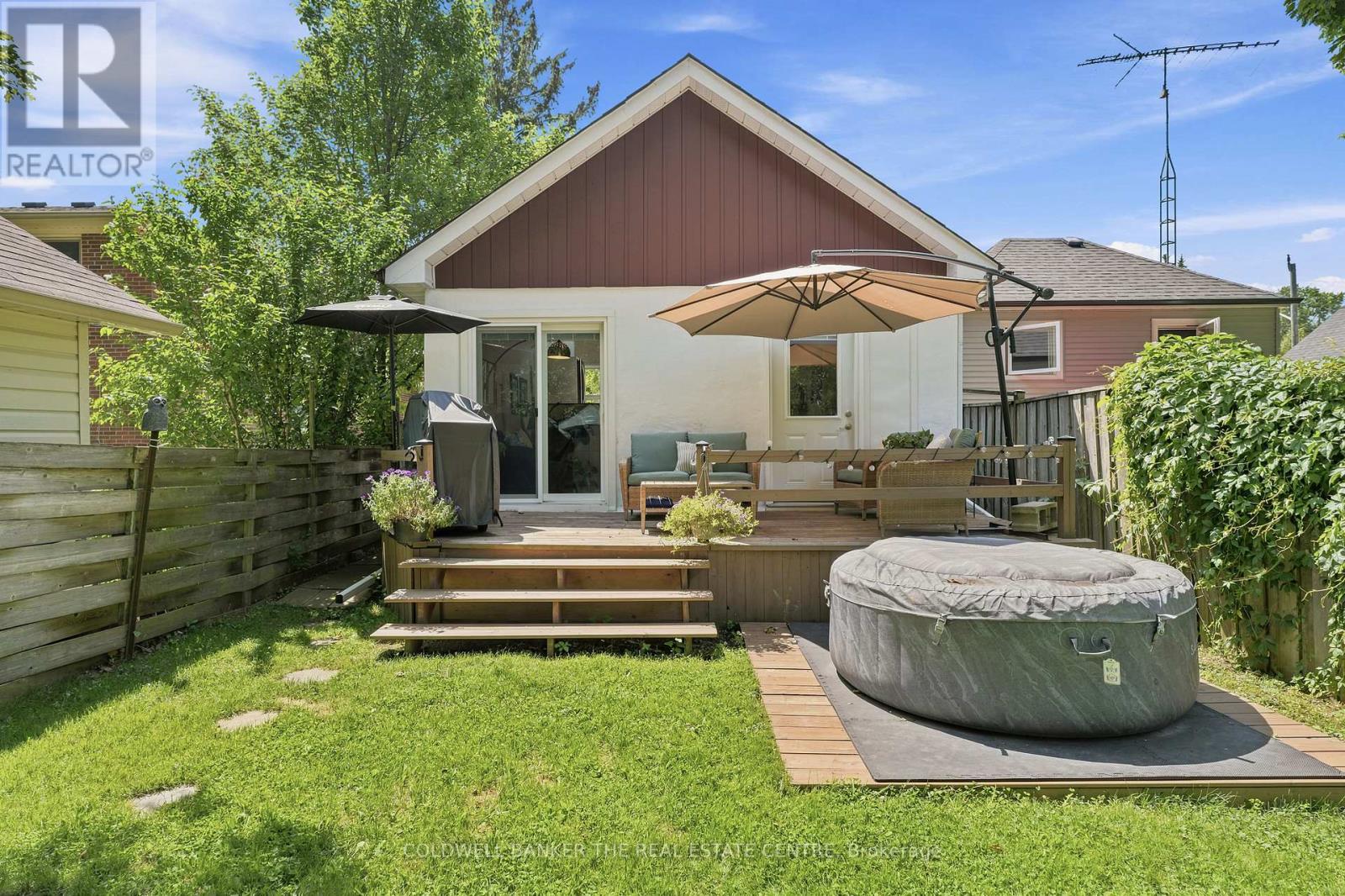 15 Presley Avenue, Toronto, Ontario  M1L 3P4 - Photo 33 - E13720200