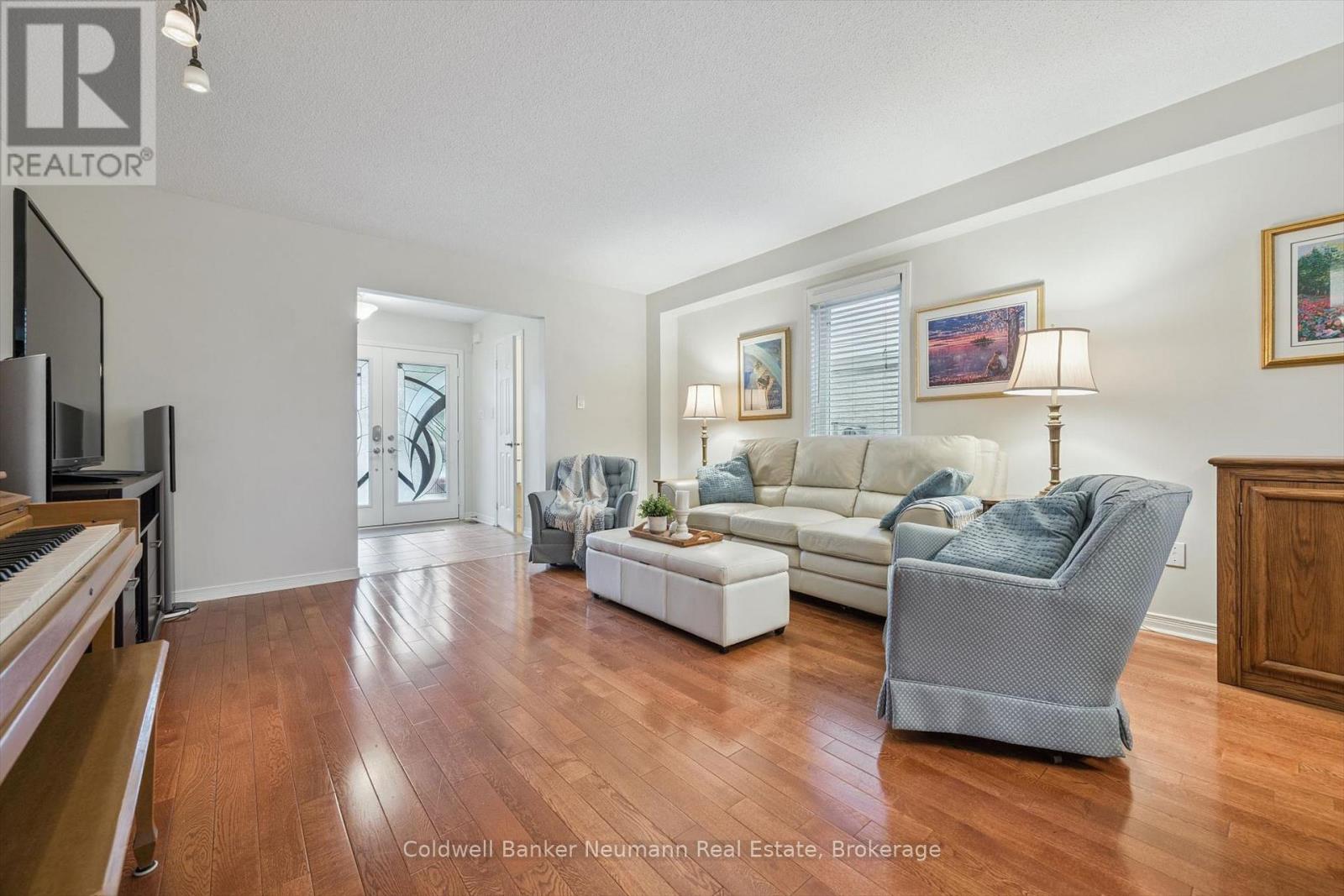 308 Fasken Court, Milton, Ontario  L9T 6S9 - Photo 8 - W13720116
