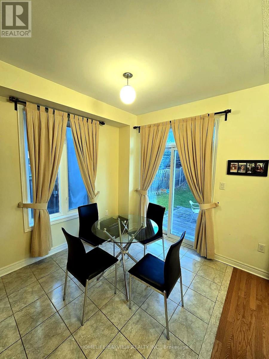 7 - 8 Townwood Drive, Richmond Hill, Ontario  L4E 4Y1 - Photo 9 - N13720198