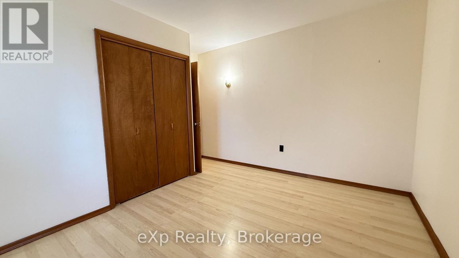 53 Maple Street, North Huron, Ontario  N0G 2W0 - Photo 15 - X13720146