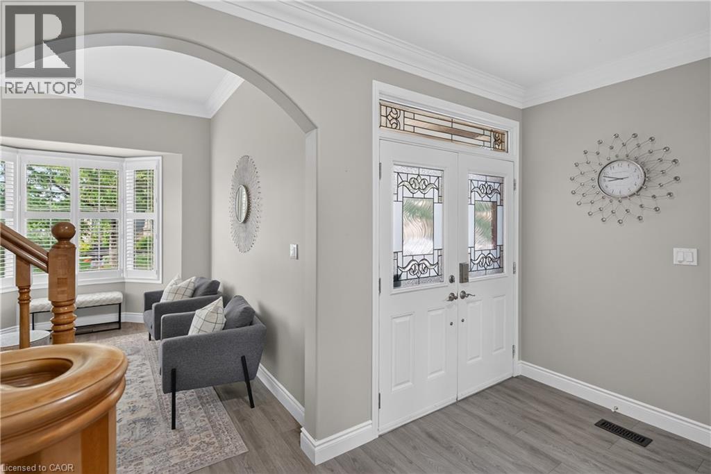 755 Rayner Court, Milton, Ontario  L9T 0P1 - Photo 4 - 40858052