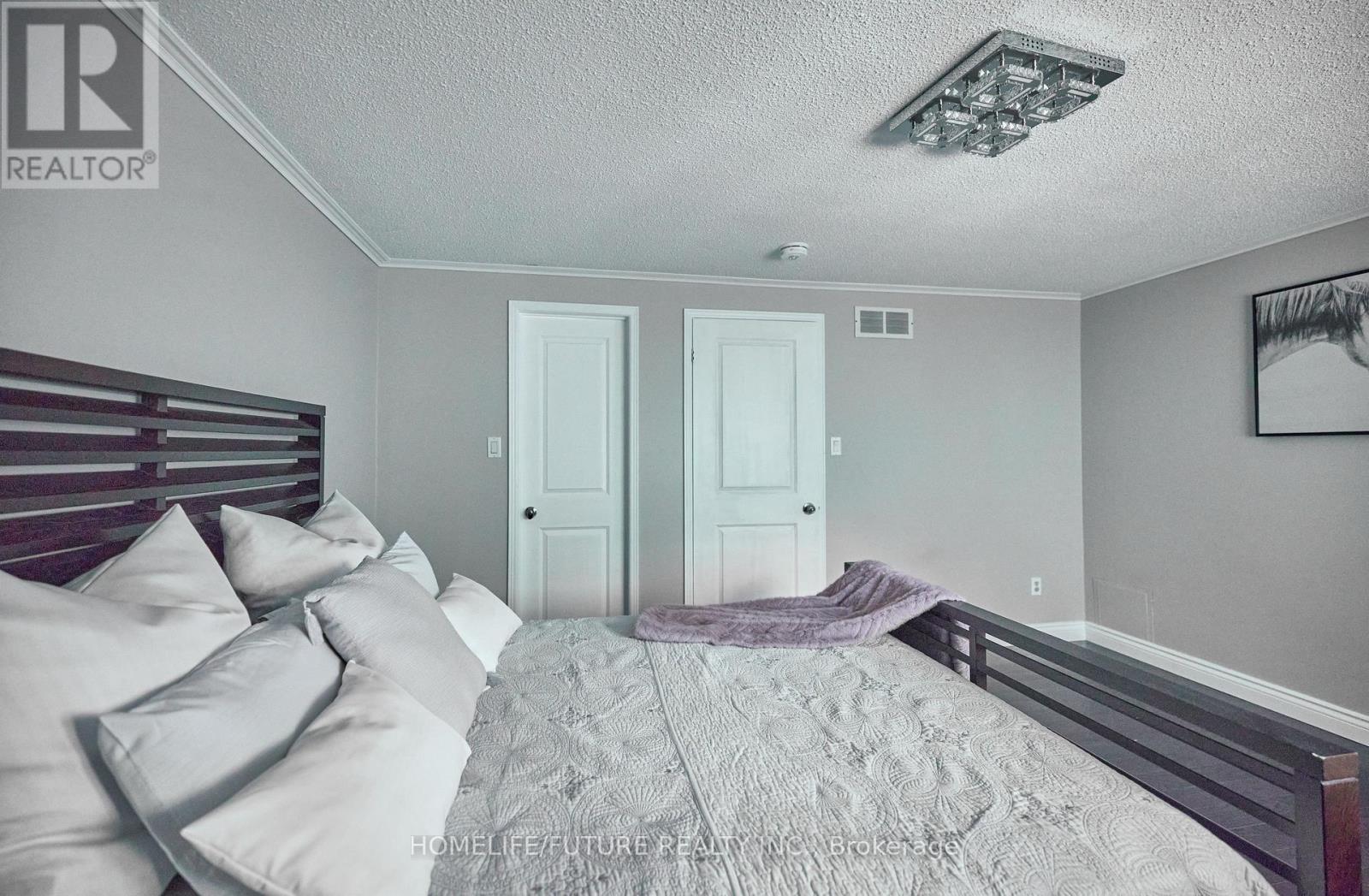 58 O'shaughnessy Crescent, Barrie, Ontario  L4N 7L8 - Photo 29 - S13720220