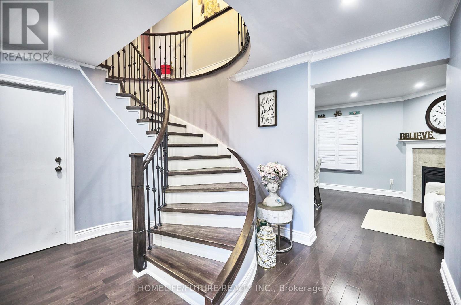 58 O'shaughnessy Crescent, Barrie, Ontario  L4N 7L8 - Photo 5 - S13720220