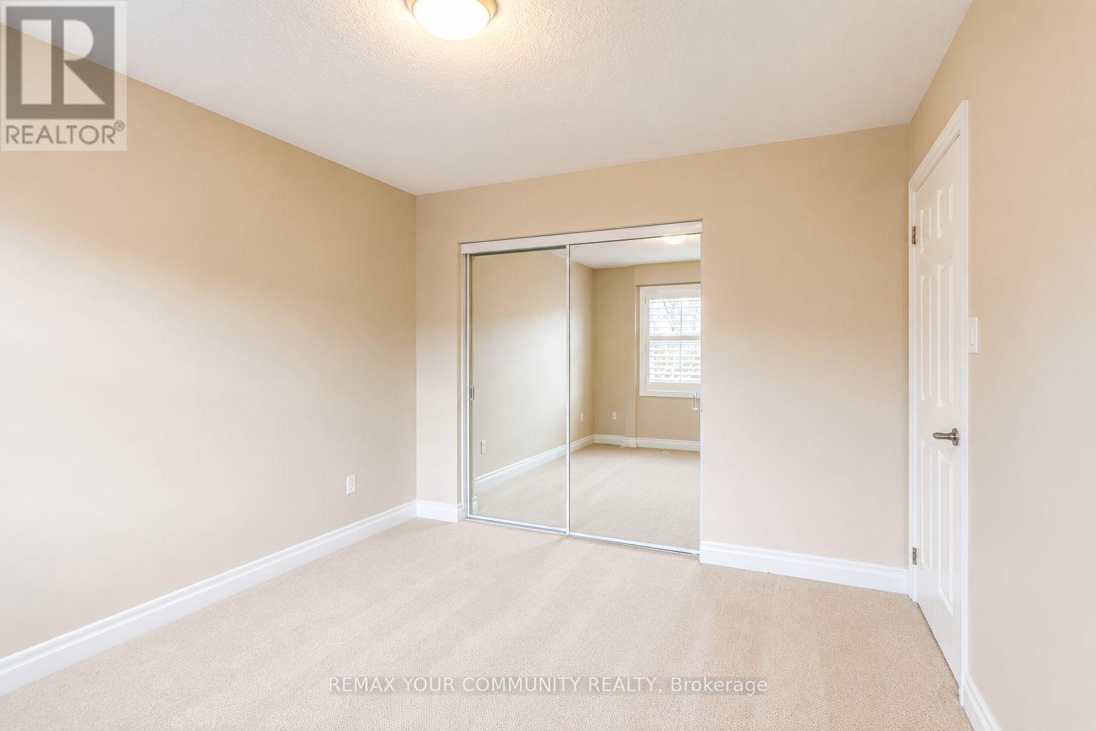 Coach House - 5 Chippenham Lane, Markham, Ontario  L6B 1L6 - Photo 17 - N13719978
