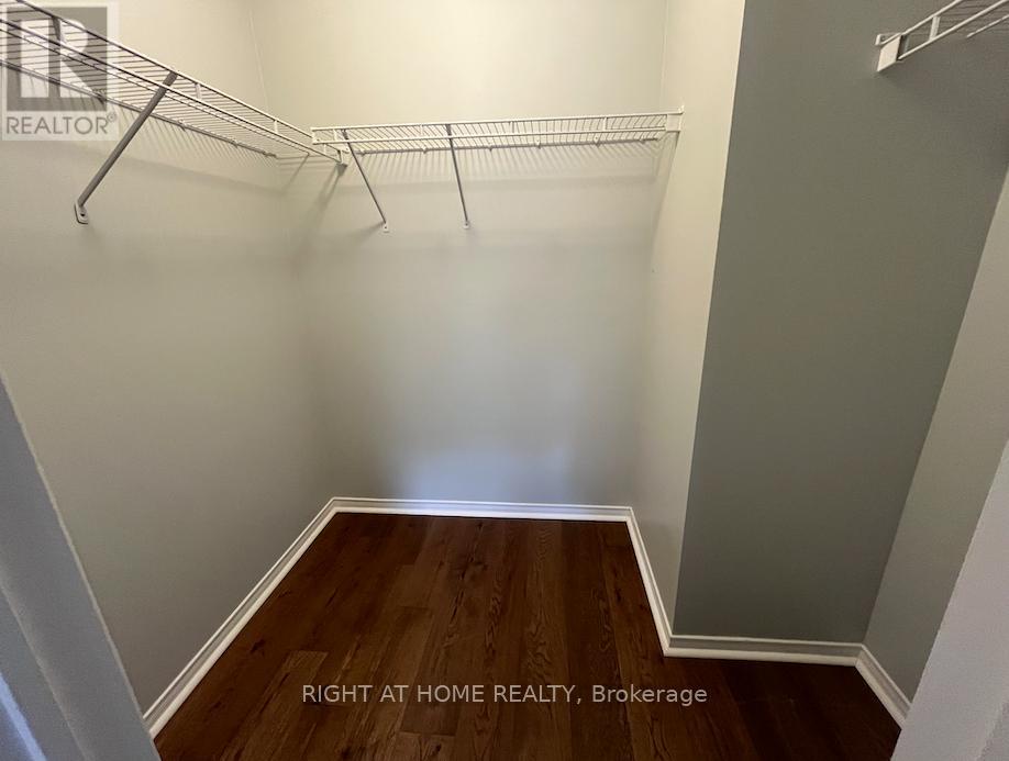 Main - 22 Amboise Crescent, Brampton, Ontario  L7A 2R2 - Photo 15 - W13720148