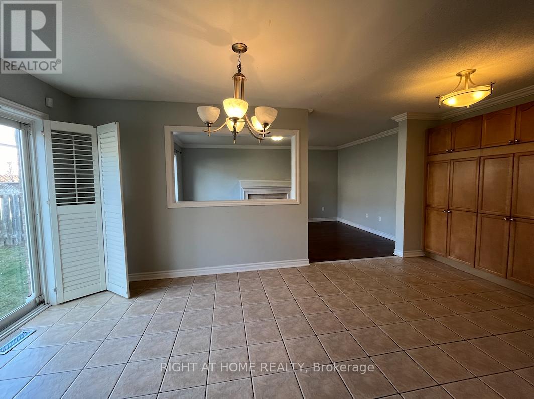 Main - 22 Amboise Crescent, Brampton, Ontario  L7A 2R2 - Photo 7 - W13720148