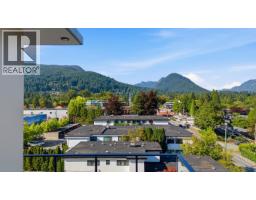 504 1295 CONIFER STREET, North Vancouver, British Columbia