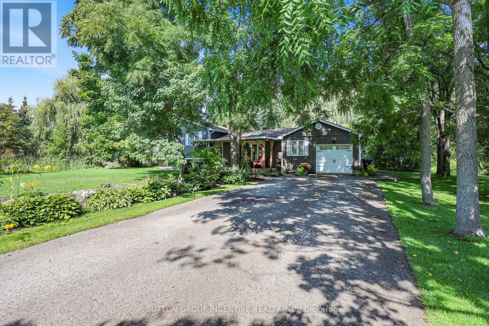 10 Springhome Road, Oro-Medonte, Ontario  L0L 1T0 - Photo 3 - S13449076