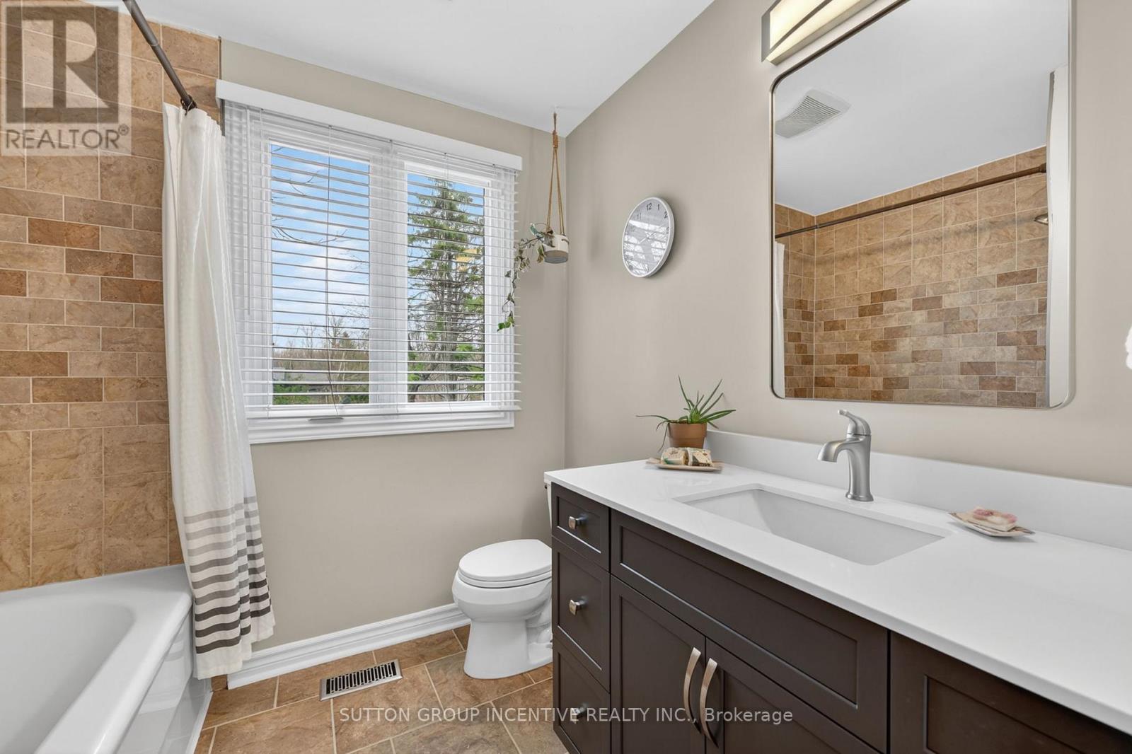10 Springhome Road, Oro-Medonte, Ontario  L0L 1T0 - Photo 31 - S13449076