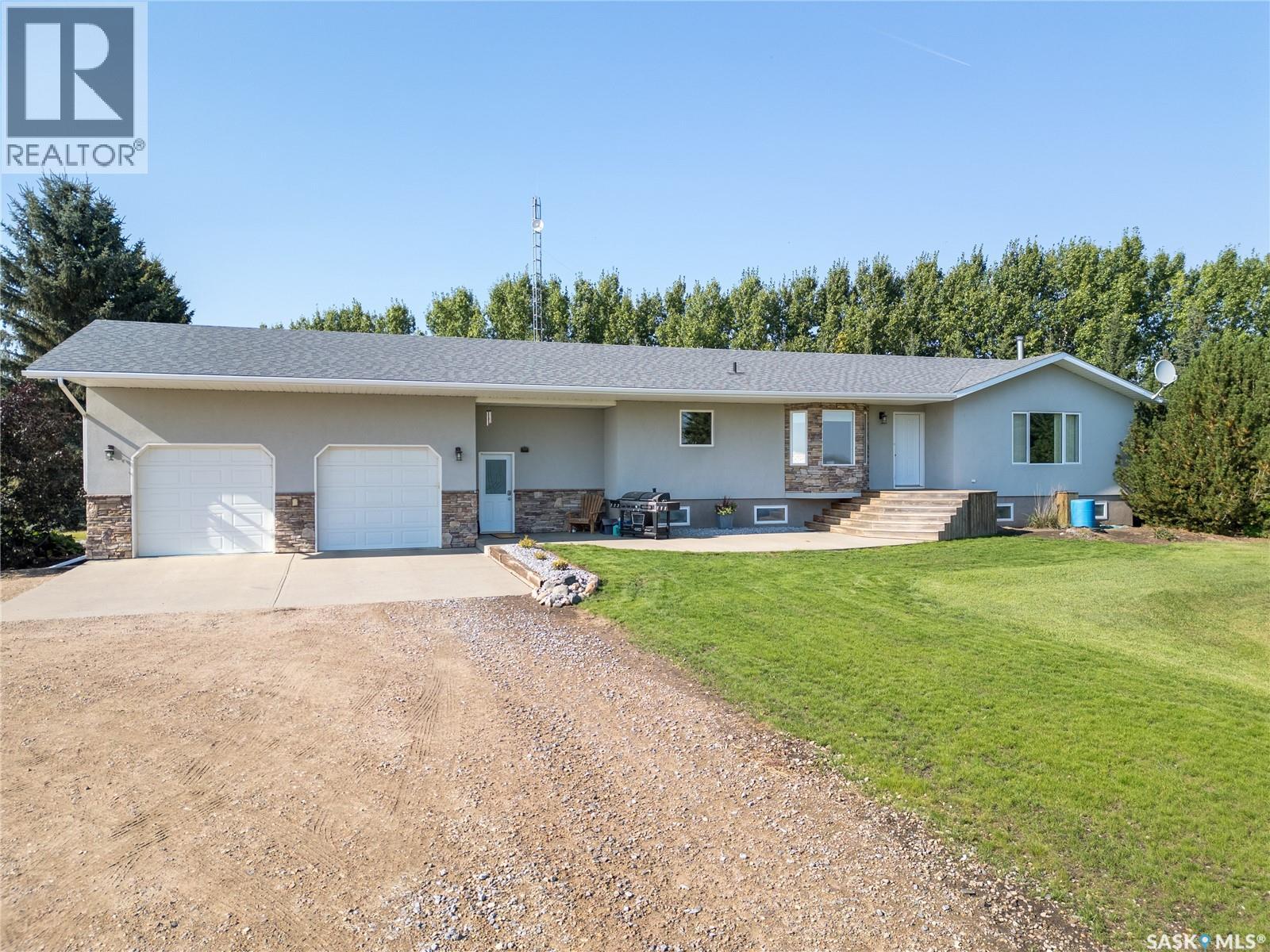 Battleford Equestrian Acreage, Battle River Rm No. 438, Saskatchewan  S0M 0E0 - Photo 1 - SK046757