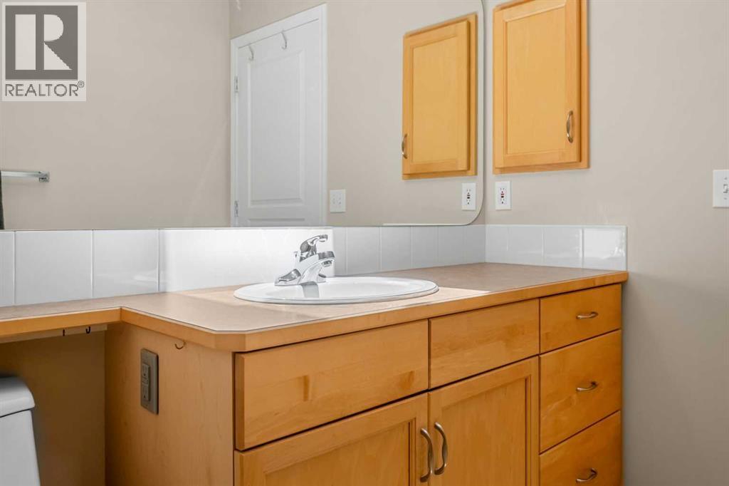 31 Elgin Green Se, Calgary, Alberta  T2Z 3Y8 - Photo 26 - A2334539