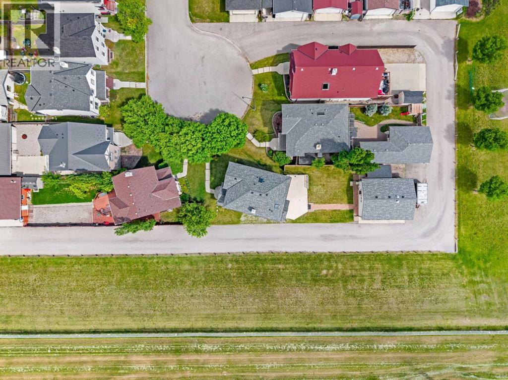 31 Elgin Green Se, Calgary, Alberta  T2Z 3Y8 - Photo 3 - A2334539