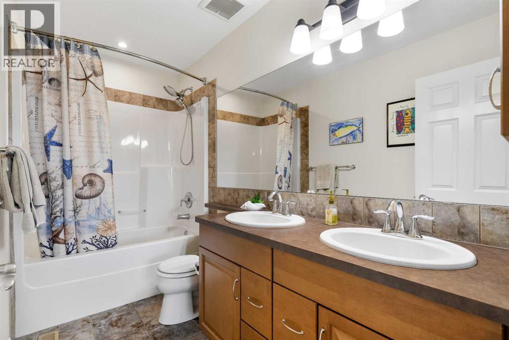 123 Prestwick Manor SE, Calgary, Alberta  T2Z 4S7 - Photo 26 - A2339337