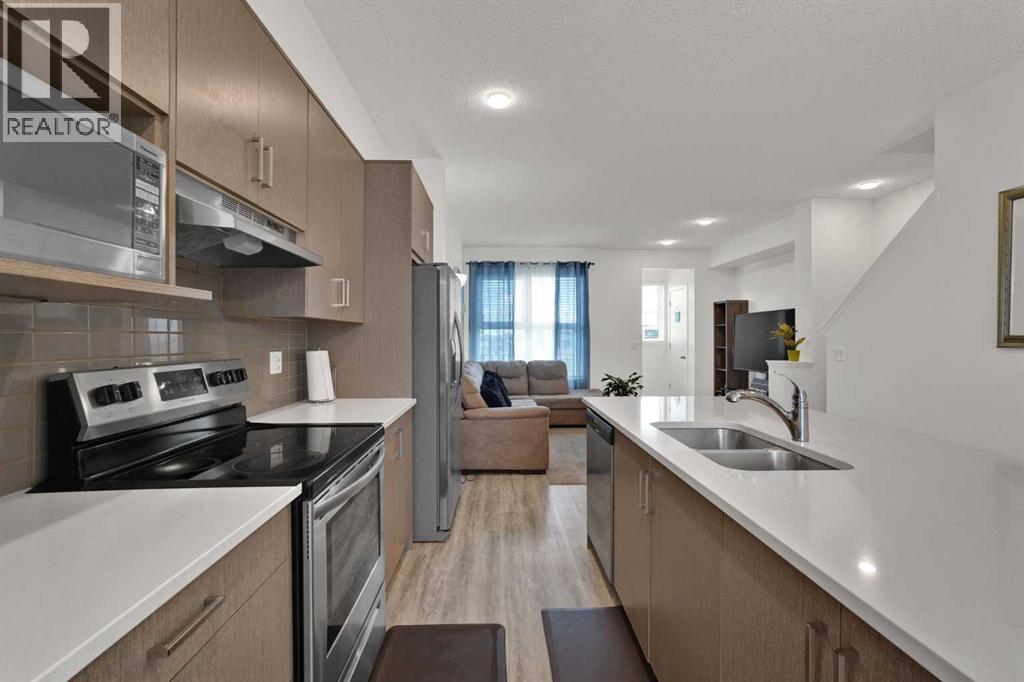 71 Savanna Park Ne, Calgary, Alberta  T3J 0Y8 - Photo 17 - A2327284