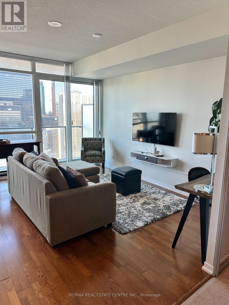 4706 - 65 Bremner Boulevard, Toronto (Waterfront Communities), Ontario  M5J 0A7 - Photo 4 - C13720226