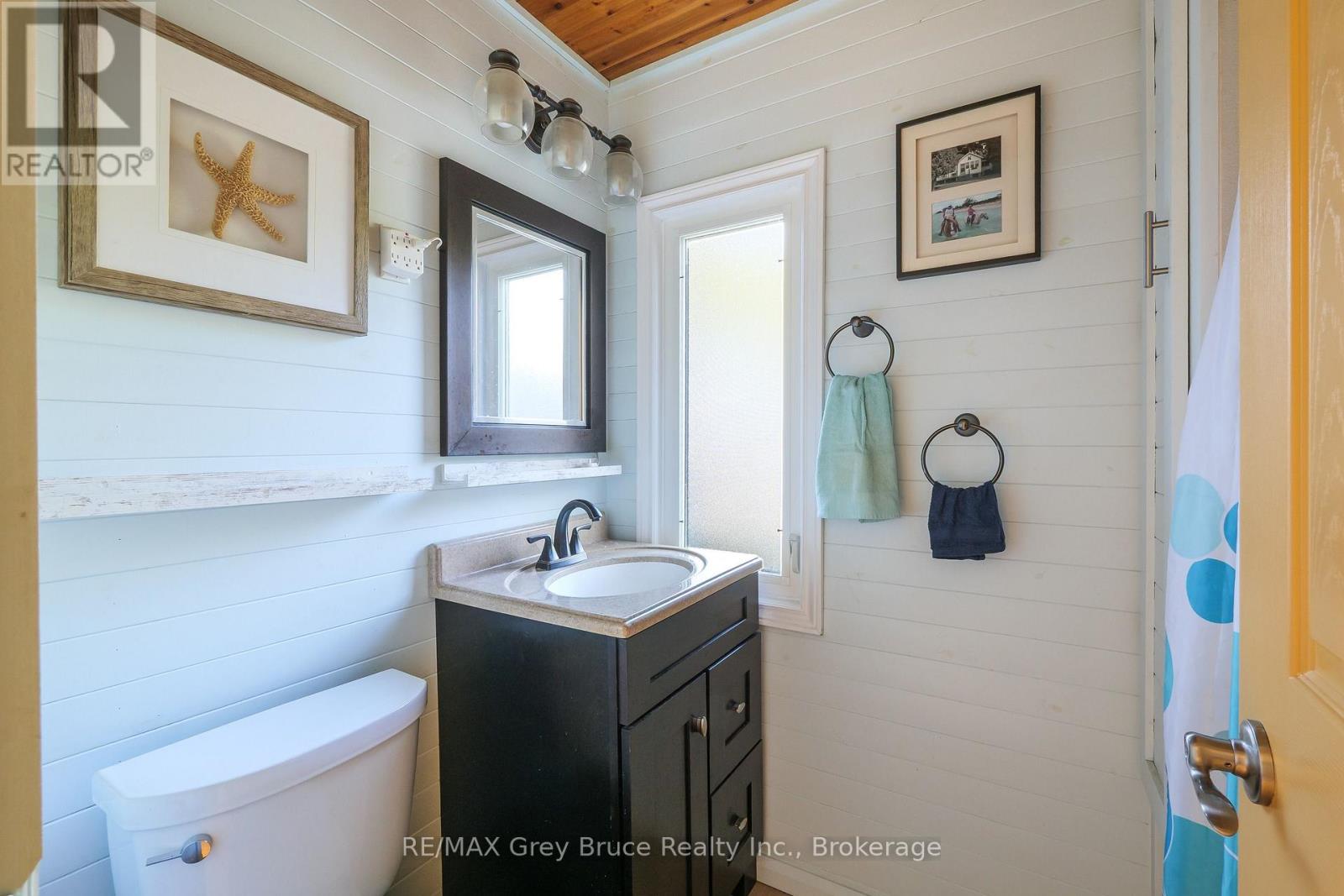 38 Maple Drive, South Bruce Peninsula, Ontario  N0H 1A0 - Photo 13 - X13720234