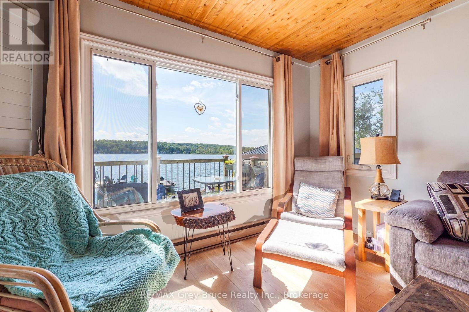 38 Maple Drive, South Bruce Peninsula, Ontario  N0H 1A0 - Photo 17 - X13720234
